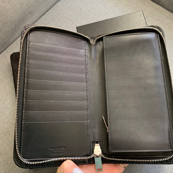 YSL Black Crocodile Embossed Zip Around Wallet - Picture 6 of 9